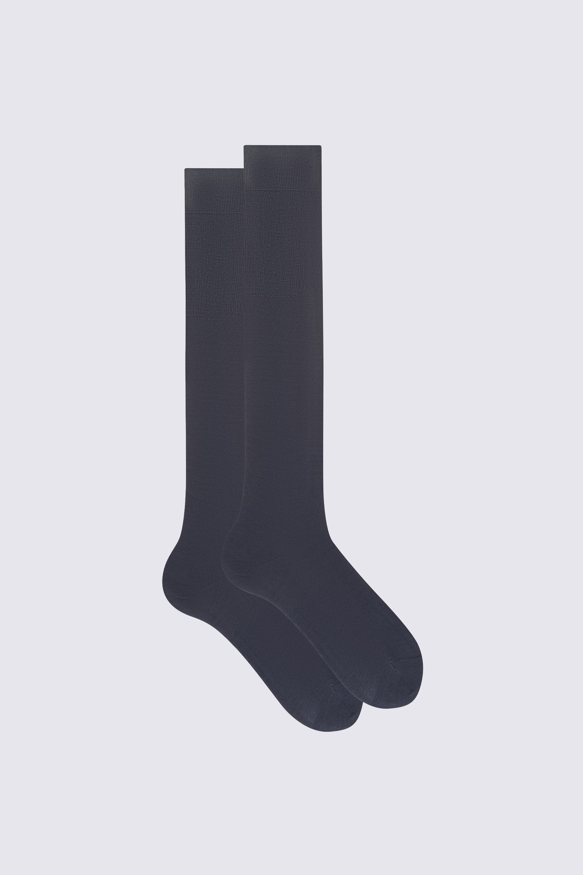 Plain medium weight long socks in 100% Egyptian Cotton