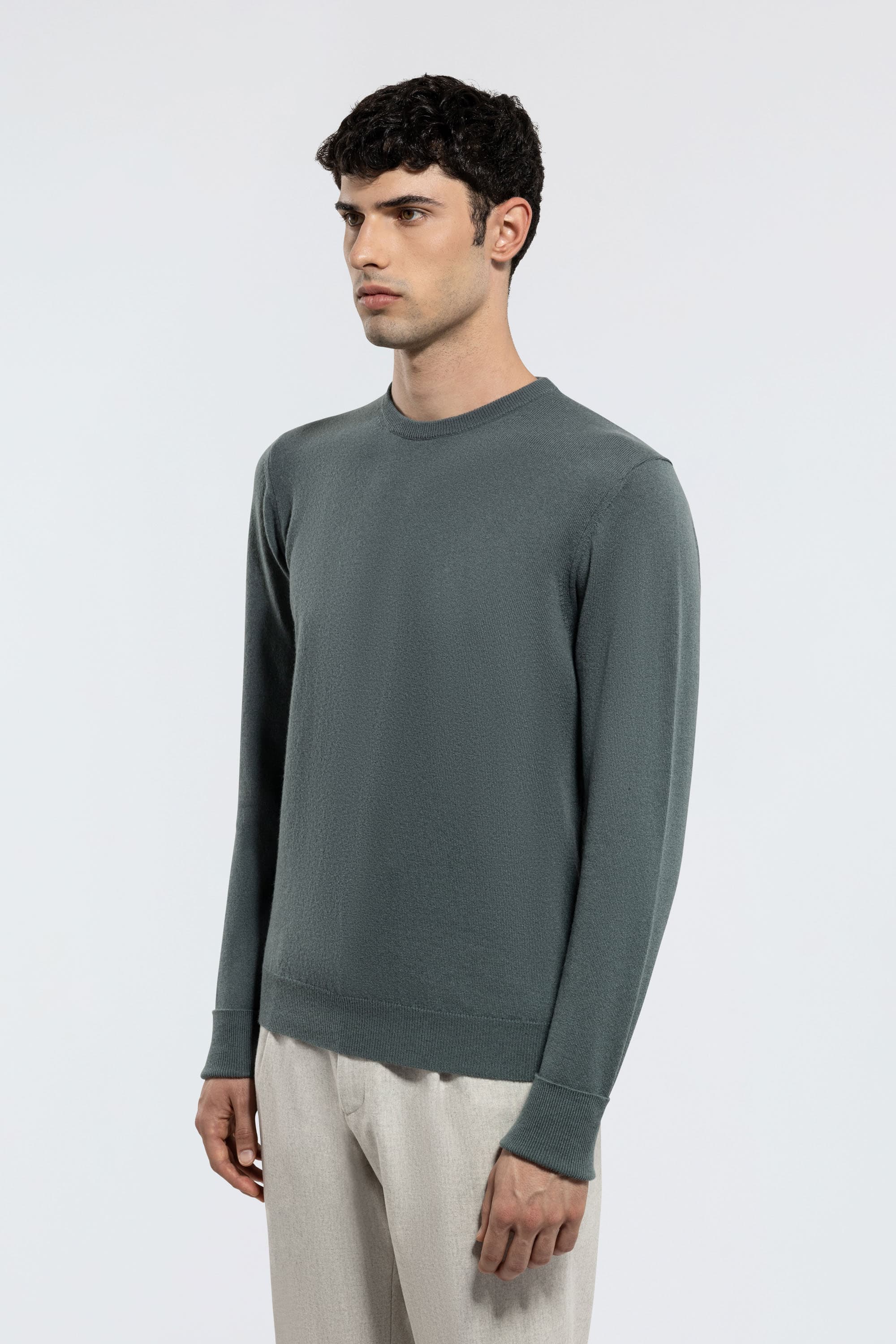 Crew Neck Cashmere Sweater - Image 15