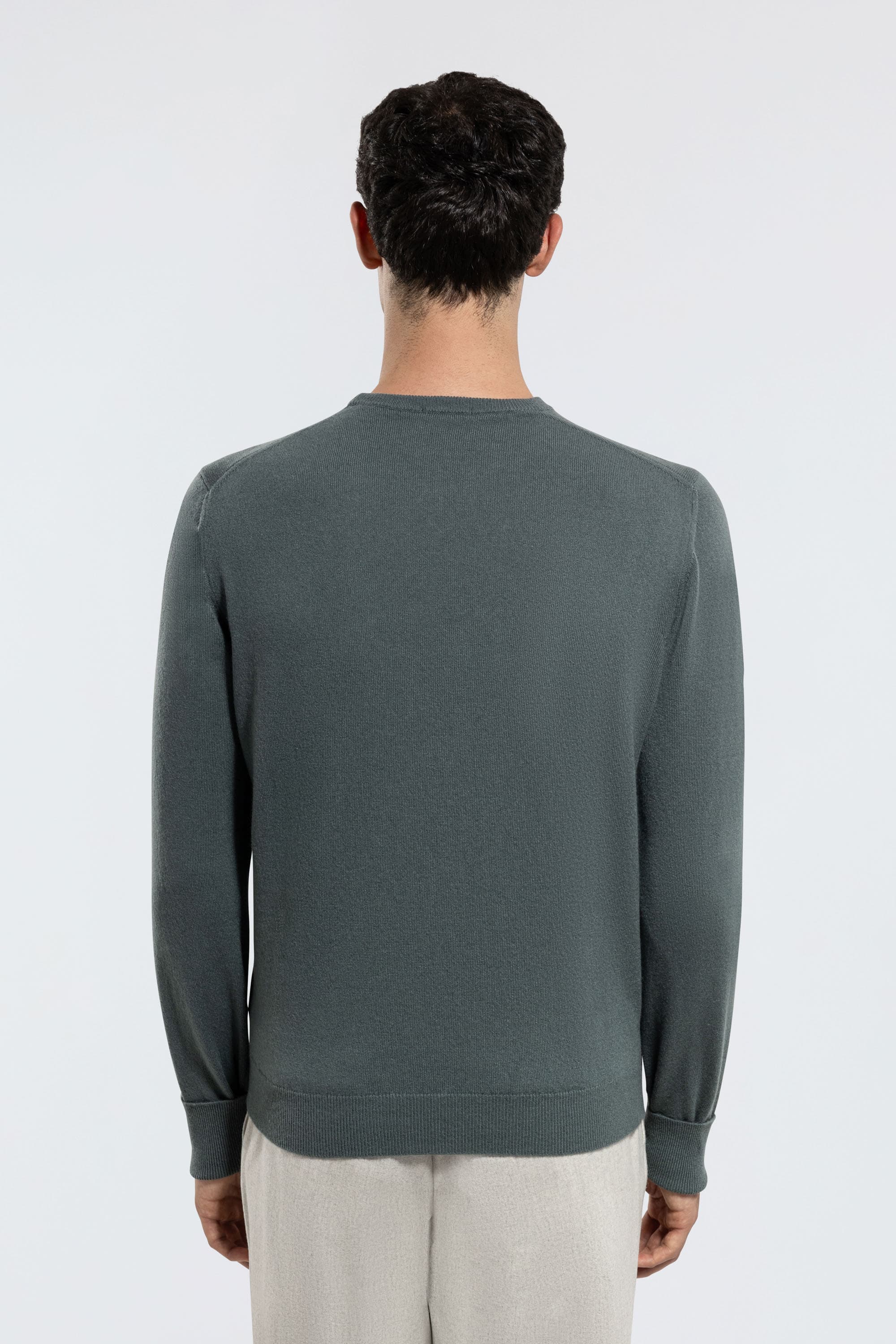 Crew Neck Cashmere Sweater - Image 16