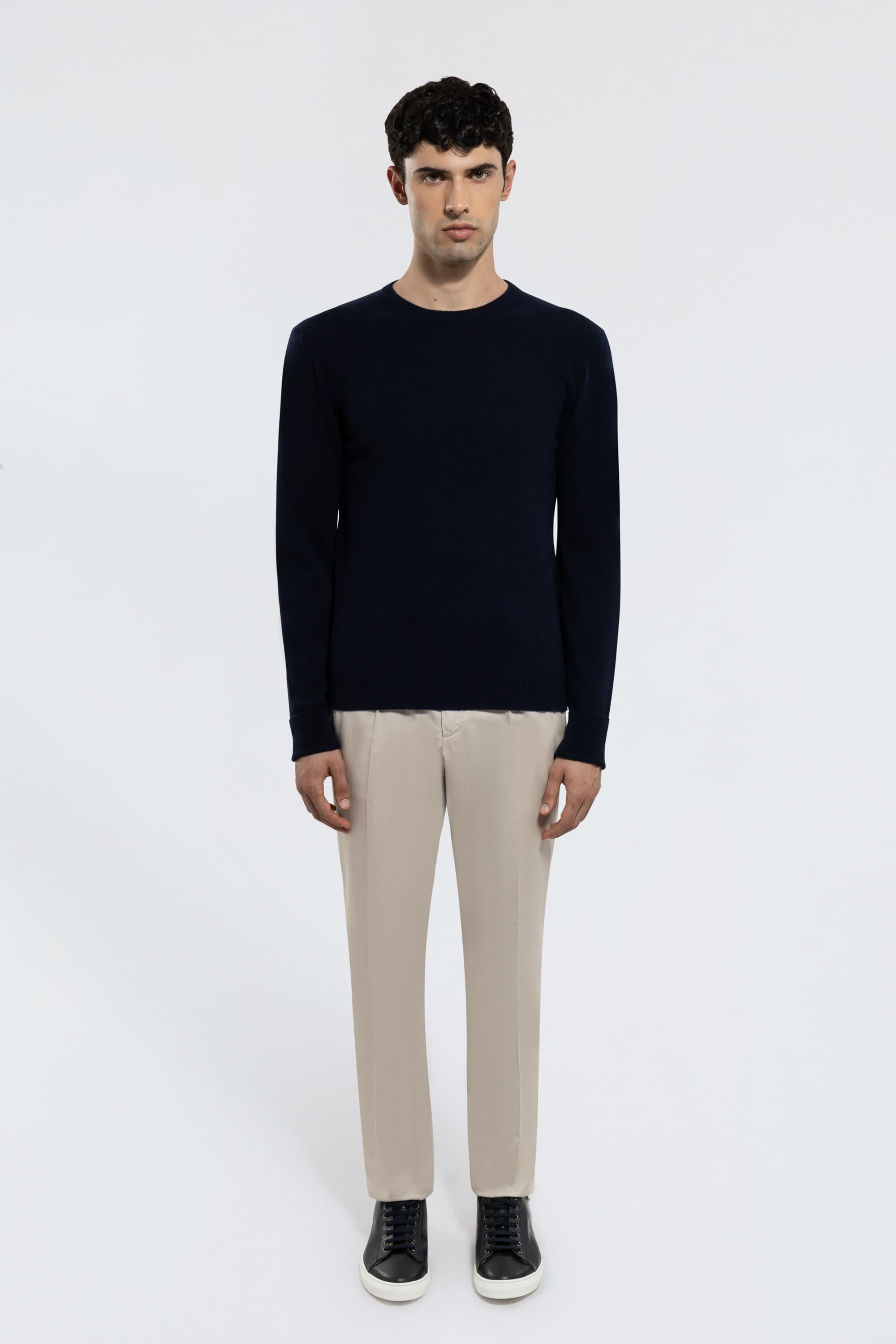 Crew Neck Cashmere Sweater - Image 46