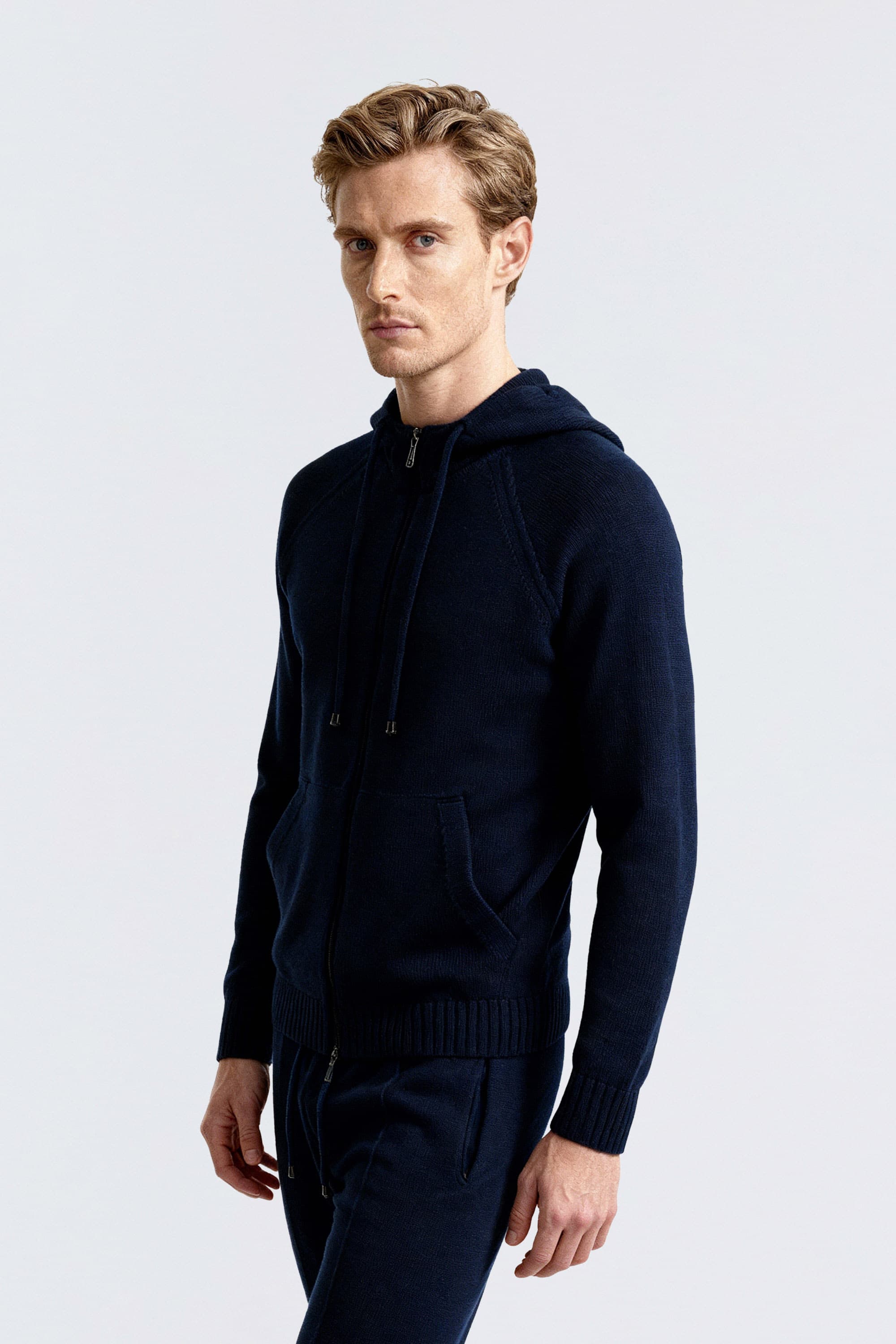 Cardigans Homme Essentials Cardigan à Manches Longues Et Doux Au Gilet Homme Hiver