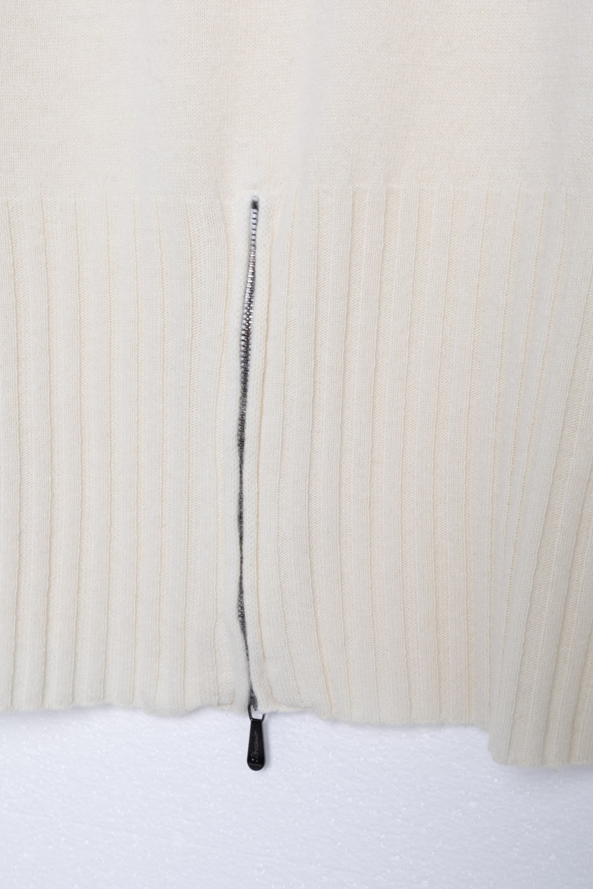 Wool & Cashmere Half-Zip Crew Neck Sweater - Image 3