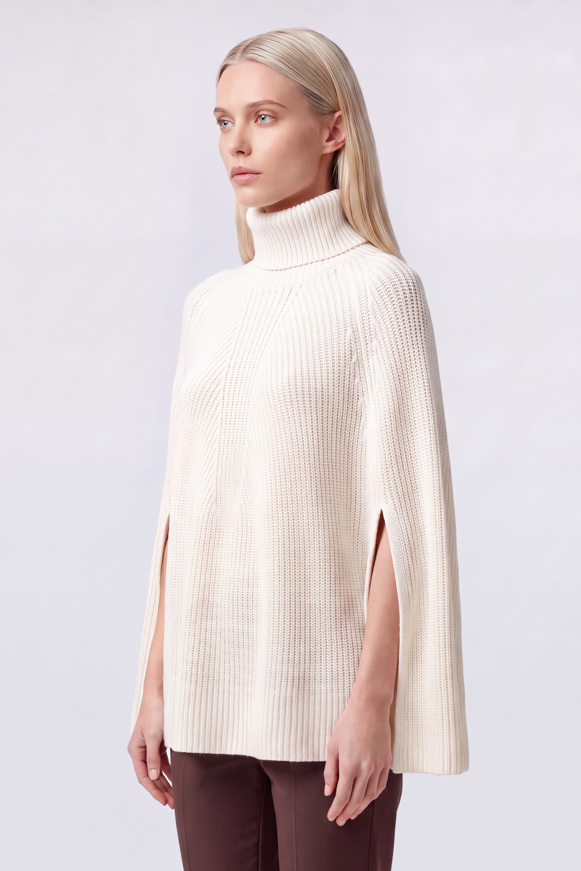 Maglia Dolcevita in Lana Merino - Image 3