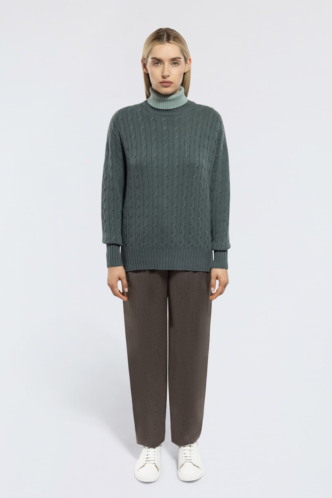 Cable-Knit Cashmere Turtleneck