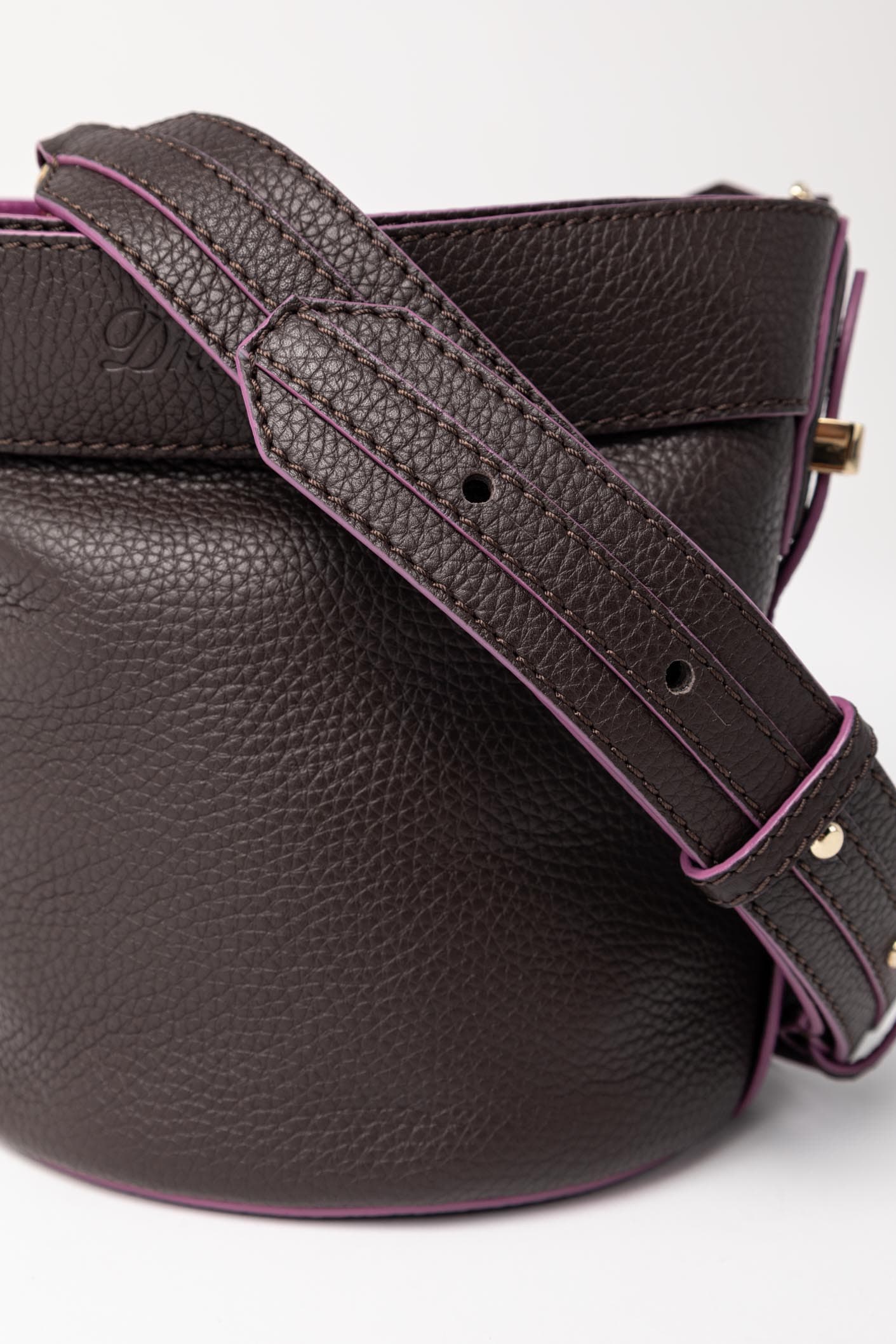 Leather Bucket bag - Image 4