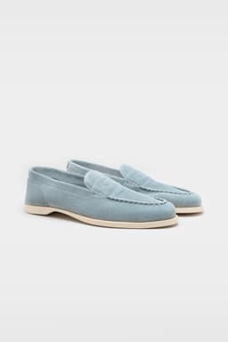 ICE BLUE