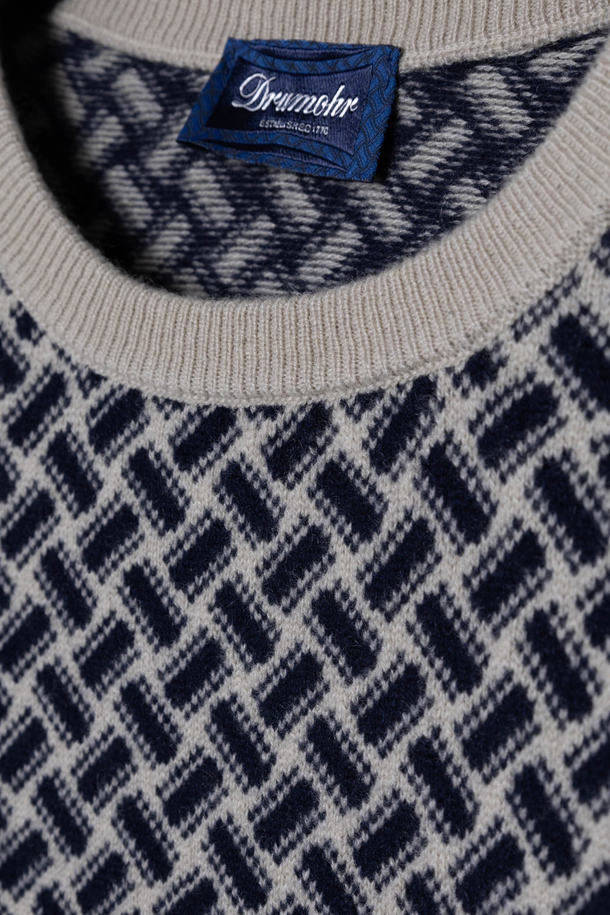Razor Blade Crew Neck Sweater in Cashmere - Image 4