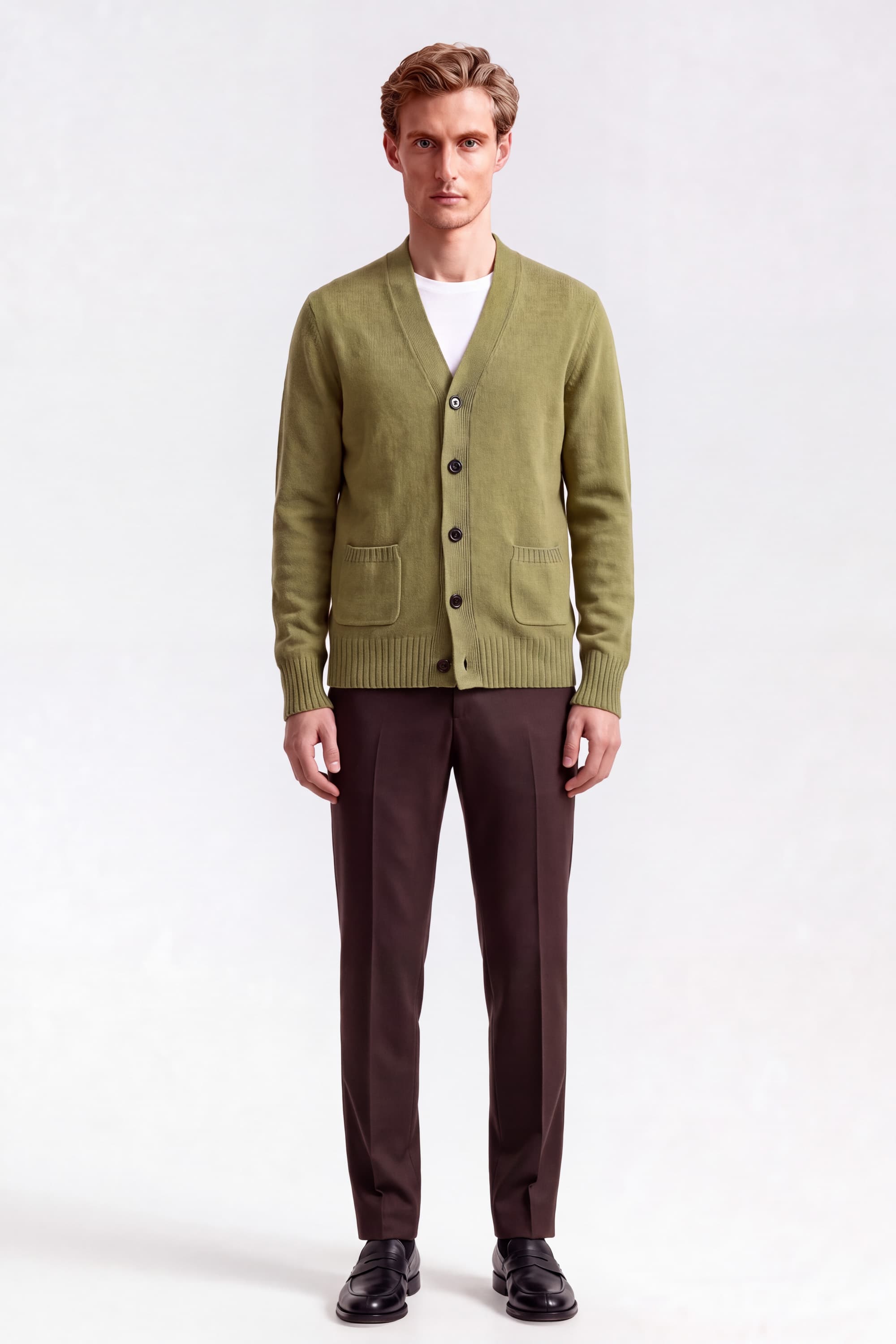 Cardigan in Lambswool - Image 2