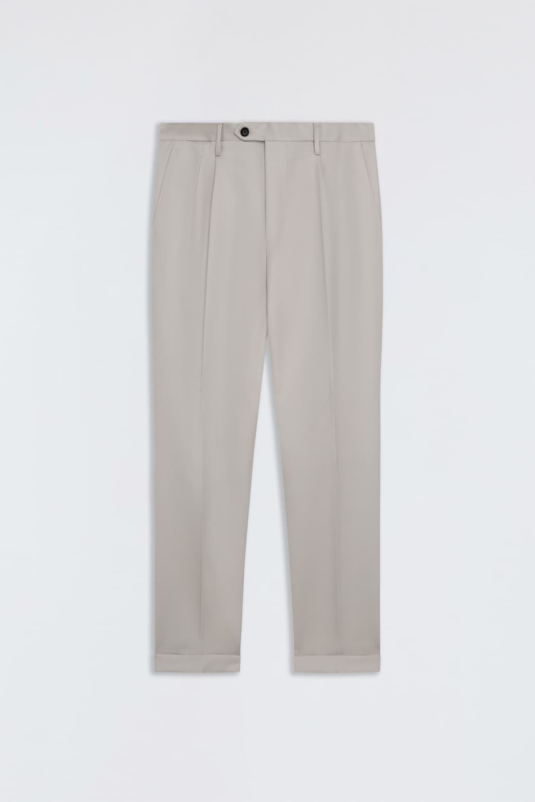 Carrot Trousers with Pleats in Virgin Wool