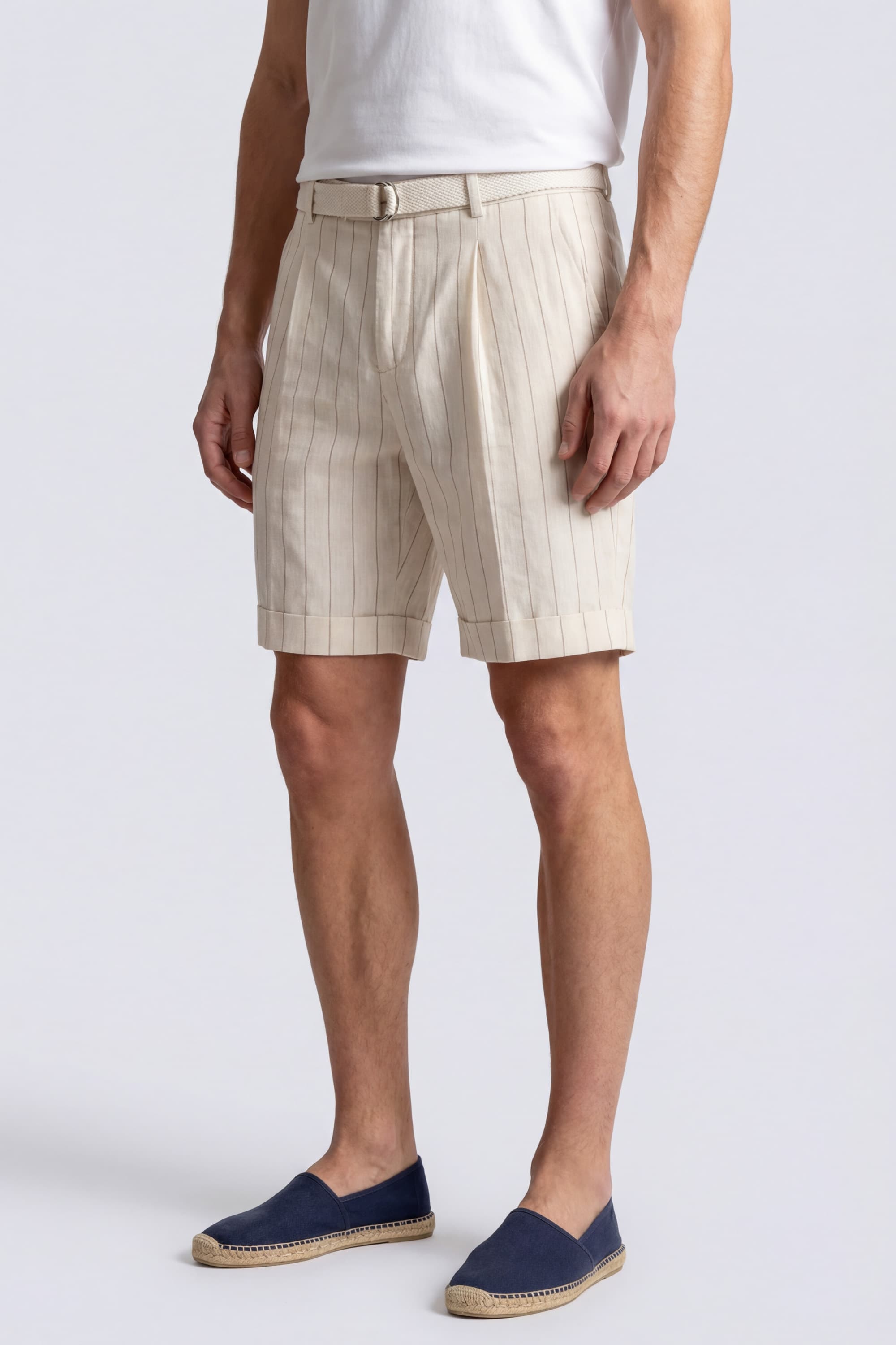 Linen Bermuda Shorts - Image 3