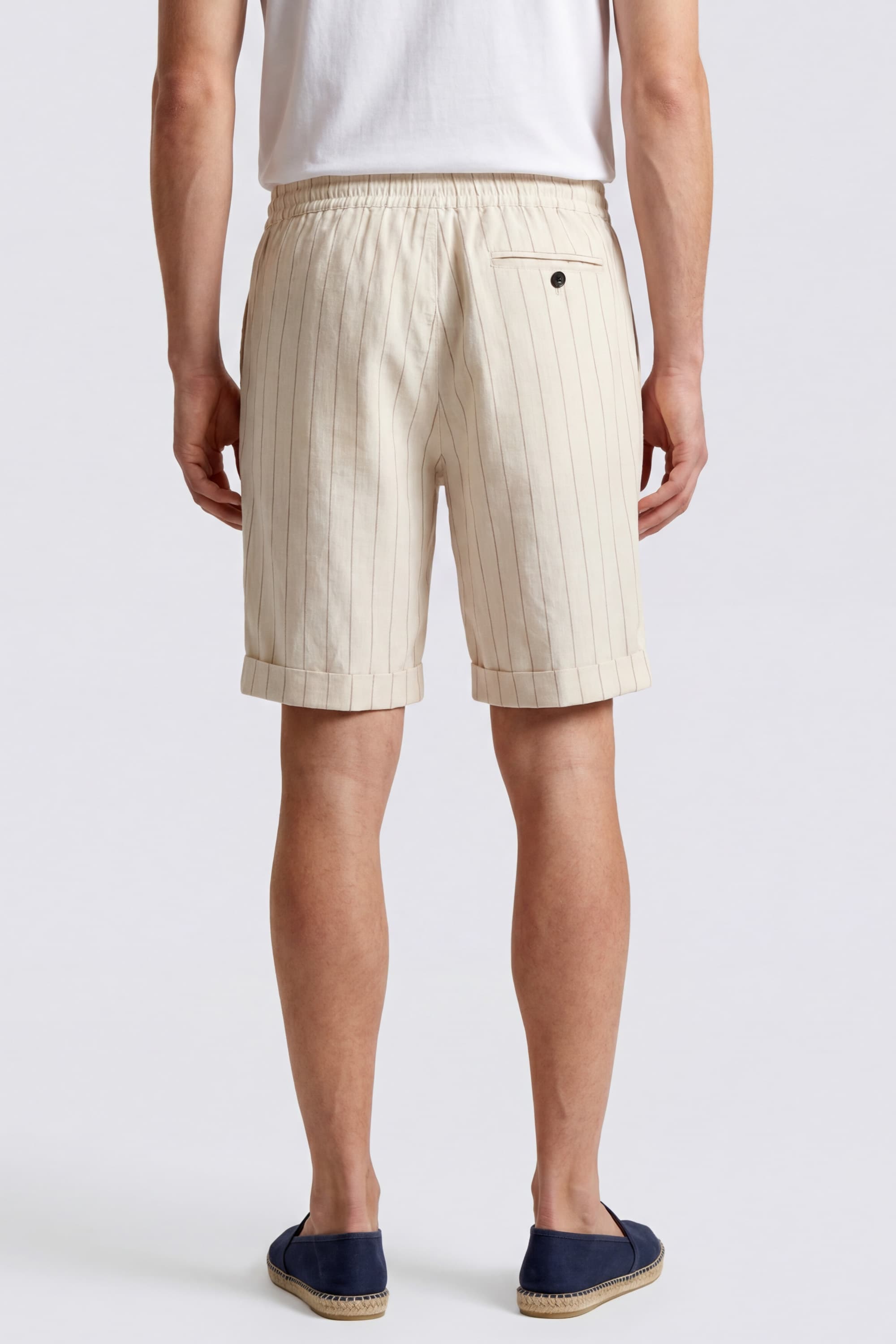Linen Bermuda Shorts - Image 4