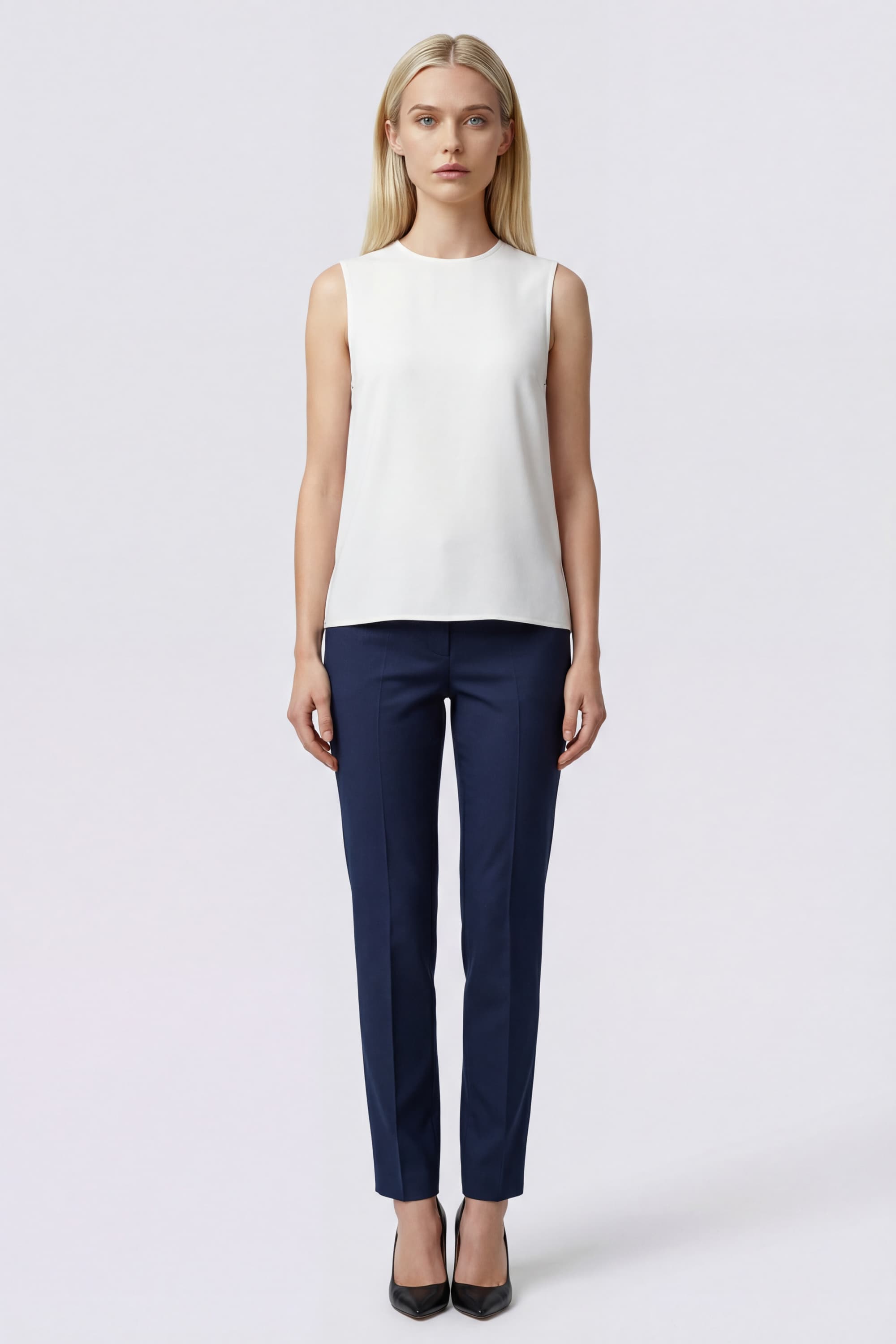 Sleeveless top - Image 2