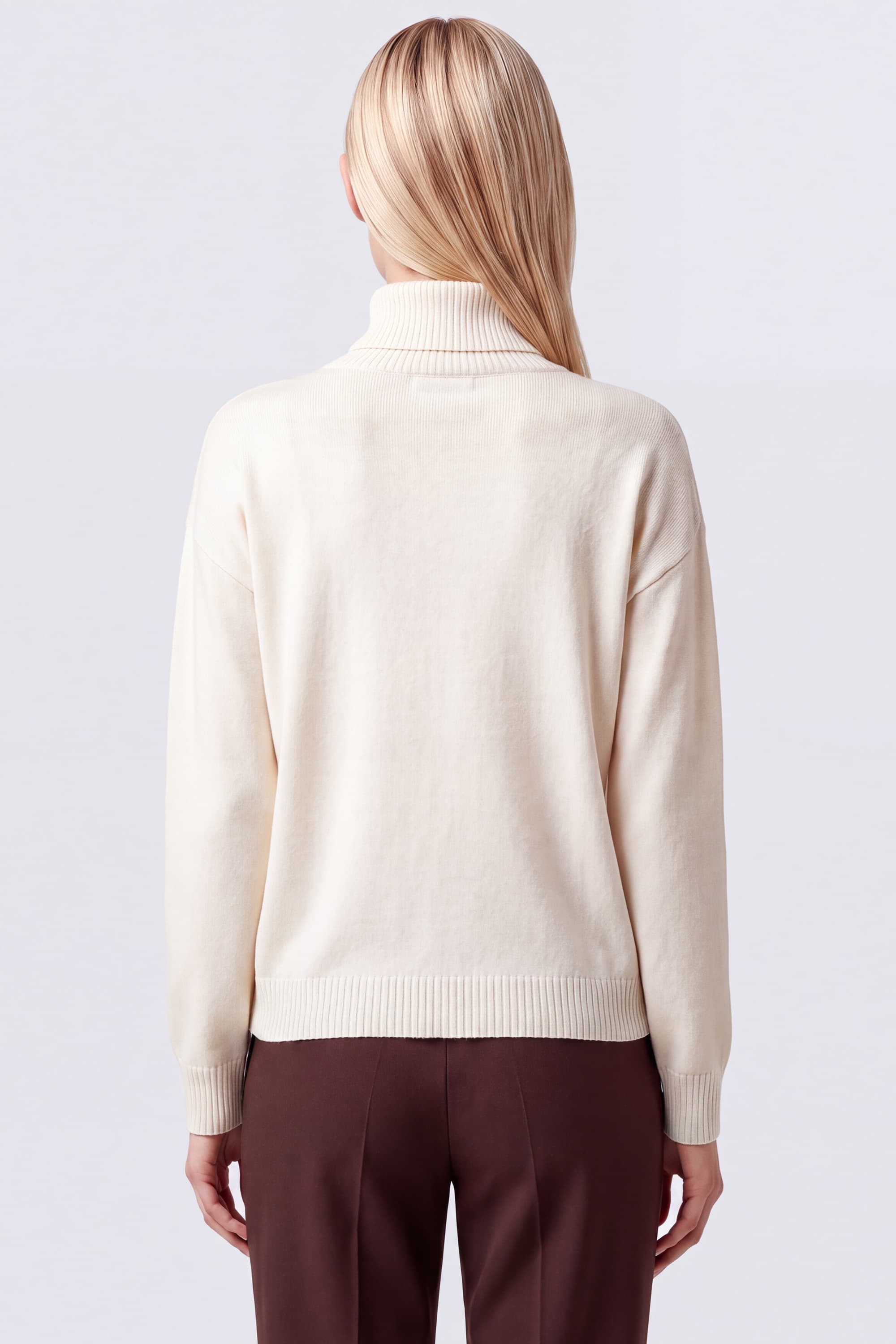 Dolcevita Oversize in Pura Lana - Image 5