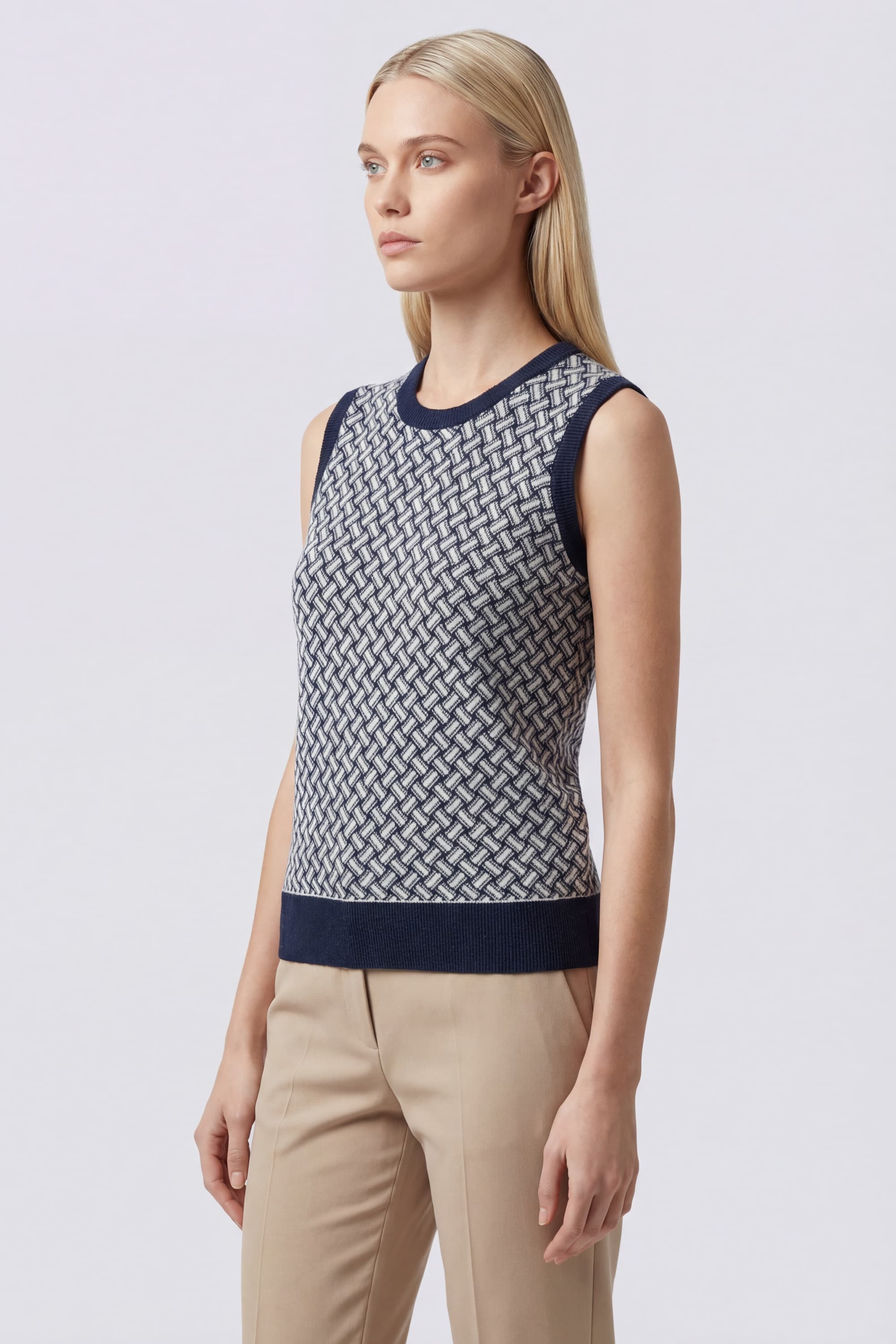 Razor Blade Cotton and Linen Vest - Image 3