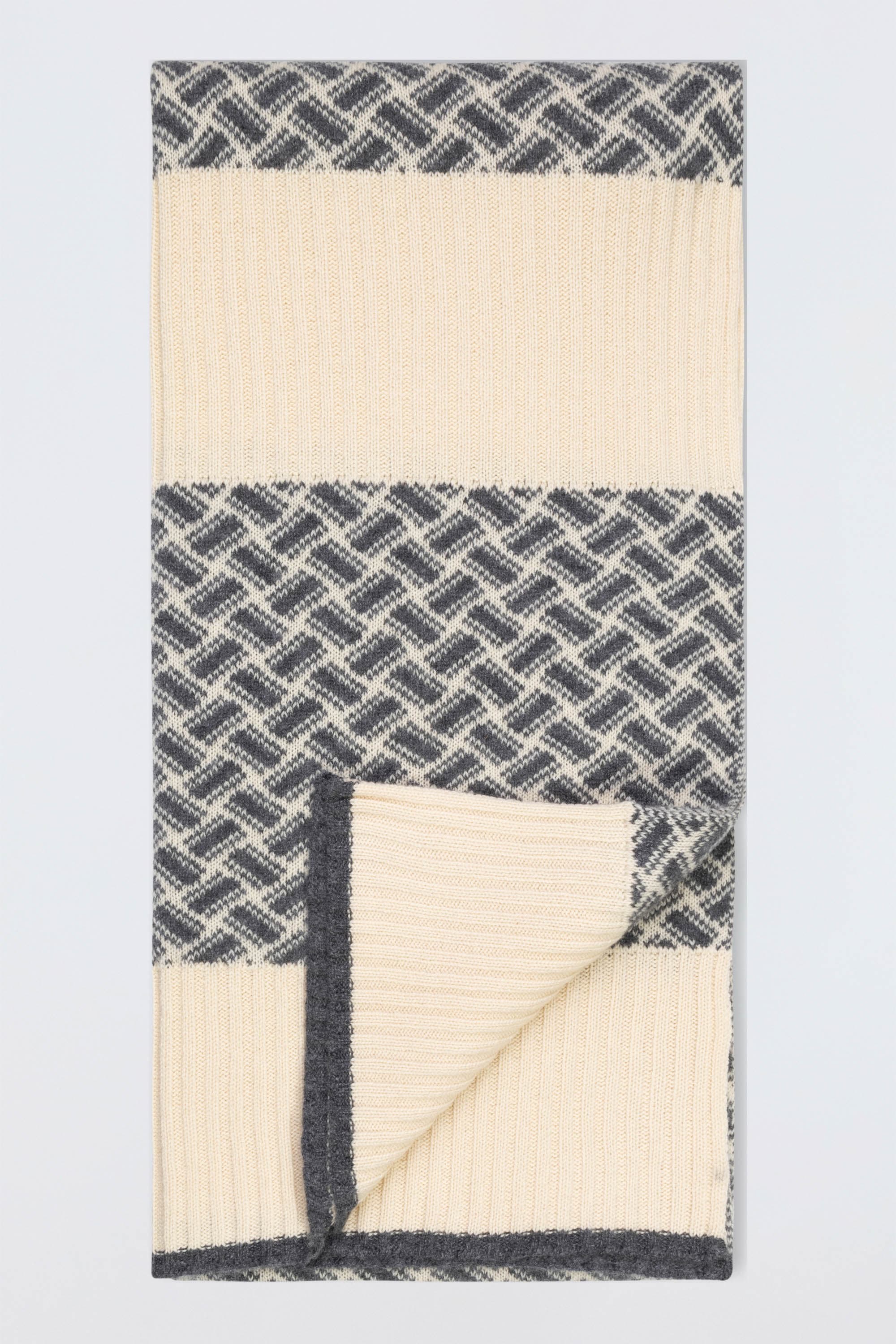 Razor Blade Cashmere Scarf - Image 1