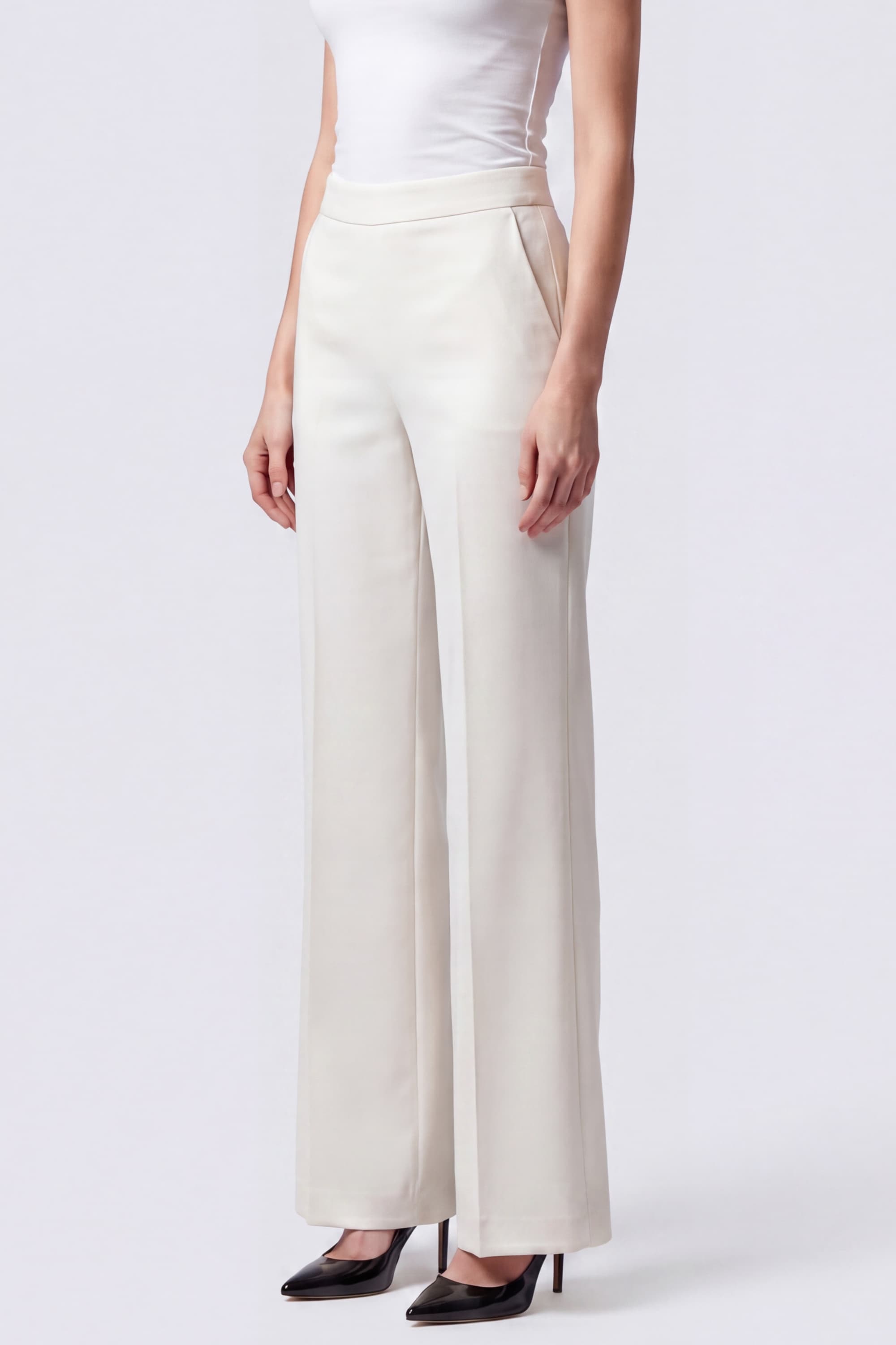 Pantalone a Gamba Larga - Image 3